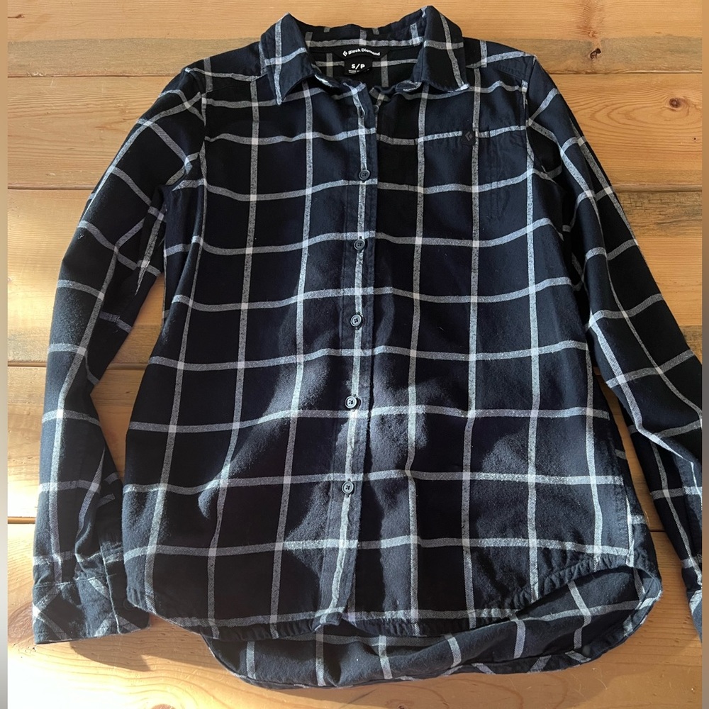 Black Diamond organic cotton flannel women’s small